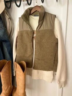 The Waskom -SAVANAH Clothing sale photooct082024 111221am