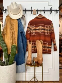 The Beacon Rock -SAVANAH Clothing sale photooct102024 11959pm2